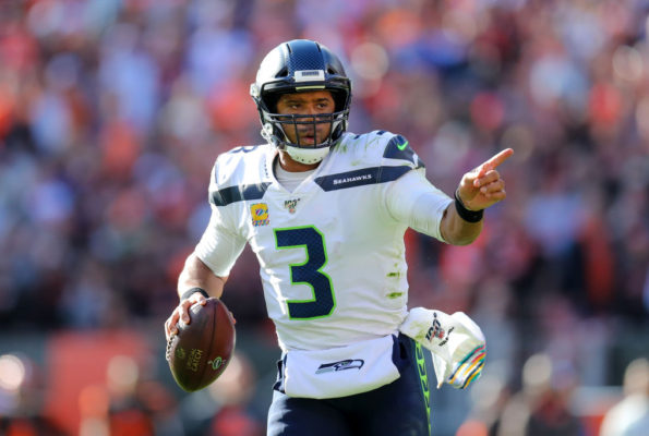 russell wilson-patrick mahomes-deshaun watson-nfl-mvp-nfl mvp-odds-betting odds-gambling-stats-christian mccaffrey-pro bowl-super bowl-mvp odds