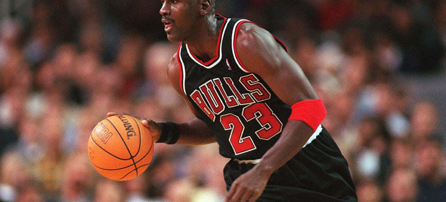 michael jordan-mj-air jordan-shoes-his airless-air jordan-chicago bulls-bulls-nba-espn-docuseries-documentary-scottie pippin-dennis rodman-the last dance-phil jackson-j.a. adande-woody paige