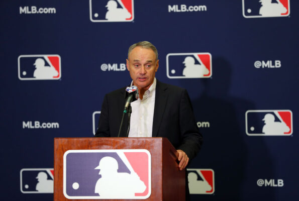 rob manfred-mlb-major league baseball-coronavirus-2020-covid 19-nfl-roger goodell-mlbpa