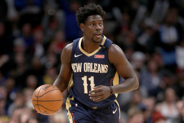 jrue holiday-pelicans-nola-new orleans-milwaukee-bucks-Giannis Antetokounmpo-greek freak-nba-trade-eric bledsoe-draft picks-zion williamson