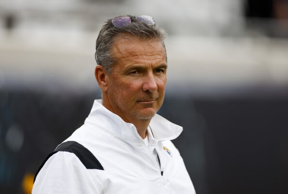 urban meyer-jaguars-nfl-broncos-dremont jones