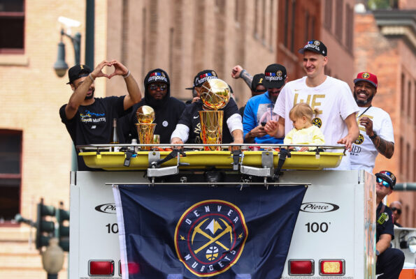 nuggets-parade-michael malone-nba